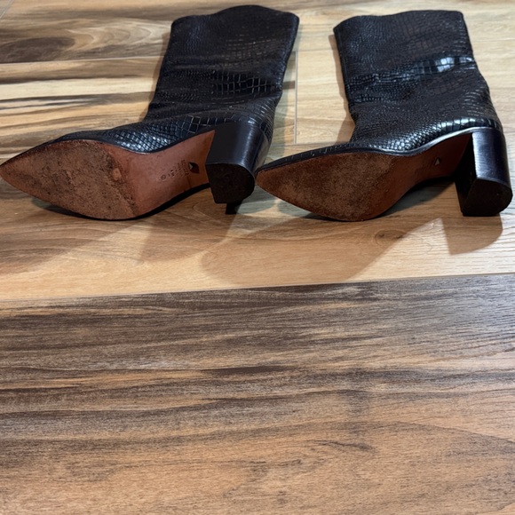 Schutz Croco-Embossed Leather Knee-High Boots | Size 8.5 - Picture 7 of 10